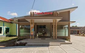 RedDoorz @ Hotel Copacobana Bengkulu